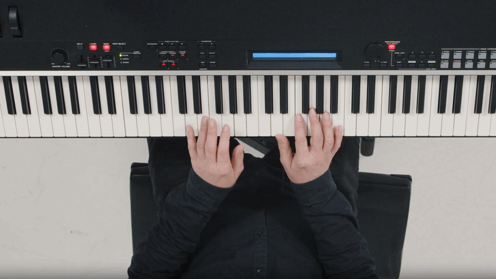 Thomas Hände spielen Klavier